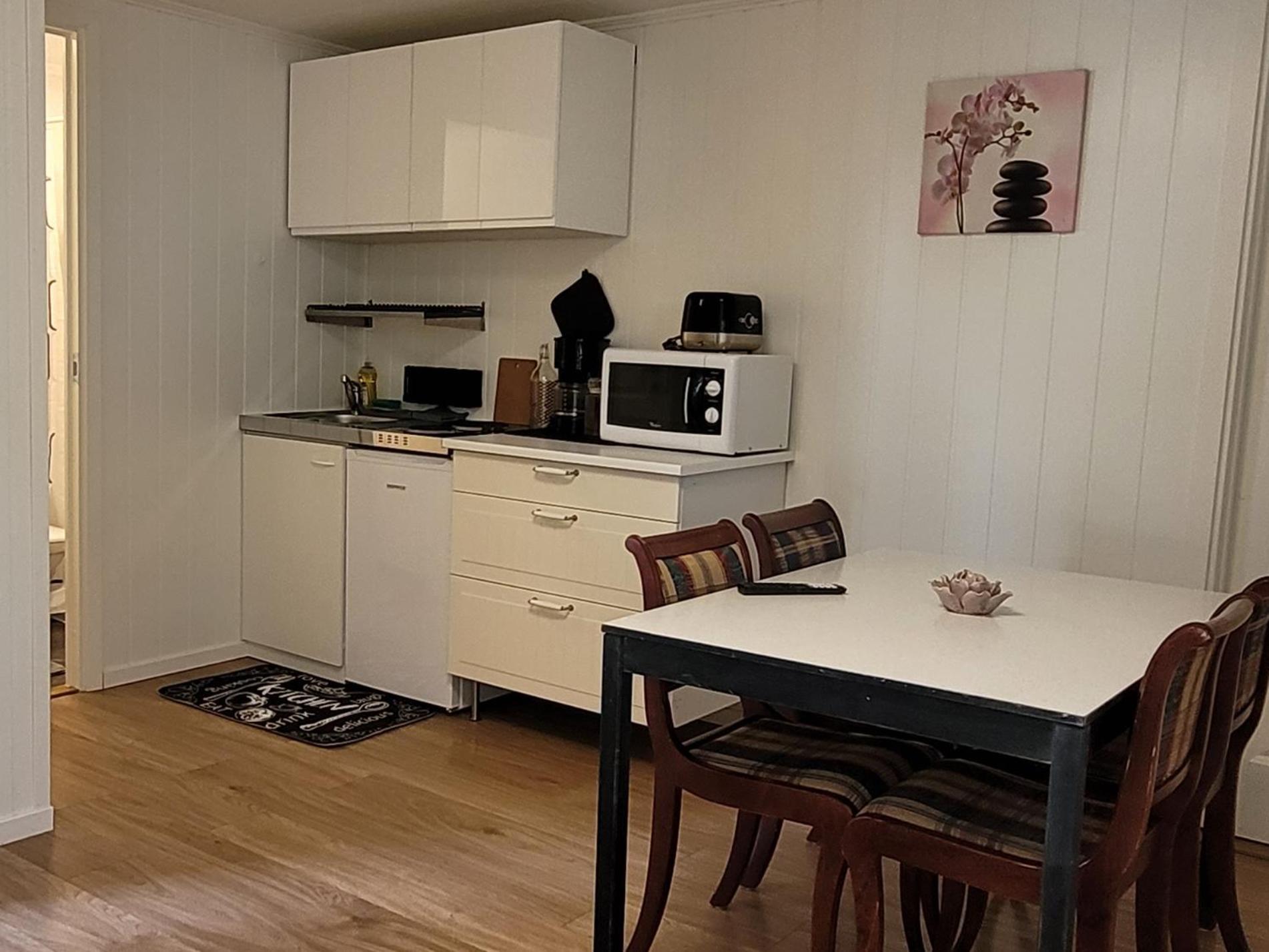 Studio Laegenheter I Borgholms Villa Ruang foto